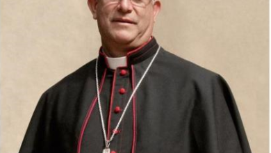 Photo of Monseñor Misael Vacca Ramírez reportero y ahora Arzobispo de Villavicencio